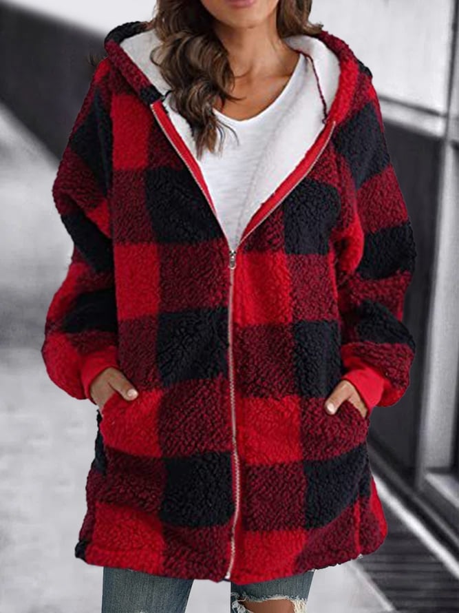 Fleecejacke mit karierter Kapuze und Reißverschluss in Übergröße