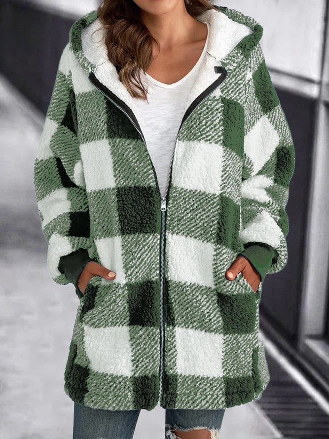 Fleecejacke mit karierter Kapuze und Reißverschluss in Übergröße