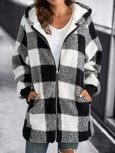 Fleecejacke mit karierter Kapuze und Reißverschluss in Übergröße
