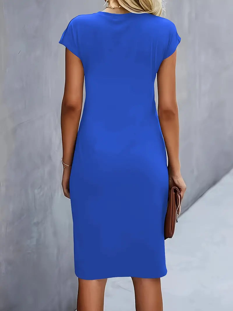 Elizabeth - Einfarbiges Kleid mit Rundhalsausschnitt