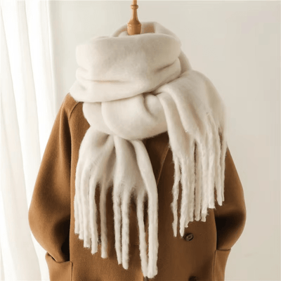 CosyCharm – Weicher Kaschmir-Schal mit Fransen für warme Wintertage