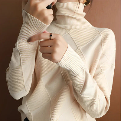 Marie Feinstrick - Pullover mit Rundhalsausschnitt