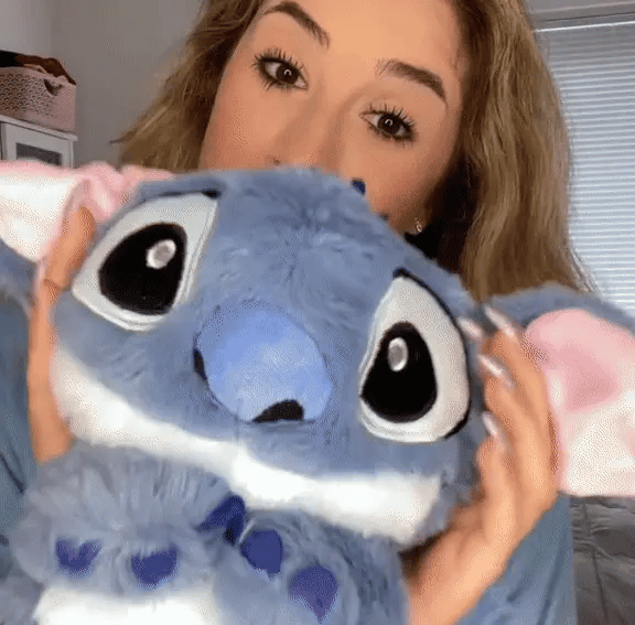 Trendiger Koala und Stitch mit beruhigendem Atem und Musik