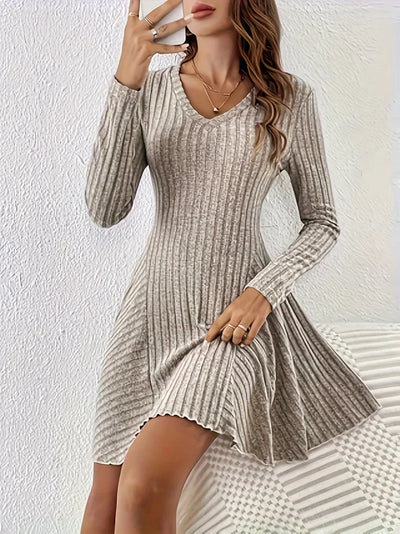 Stilvolles Geripptes V-Ausschnitt A-Linie Langarm Elegantes Kleid Für Damen | Ideal für jeden Anlass