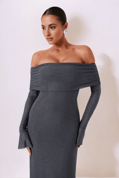 Festliches langes Damenkleid mit breiten Schultern aus Polyester für die Hochzeit