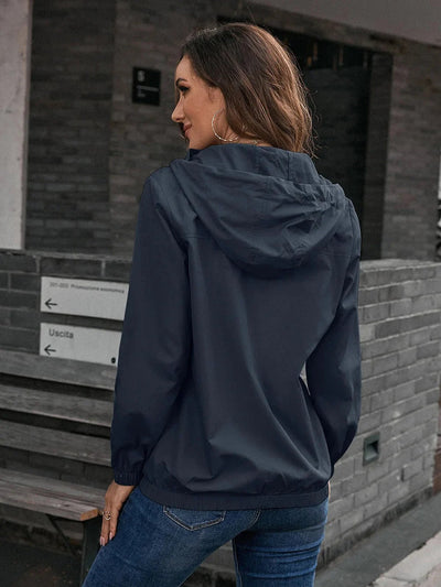 Leichte Kapuzenjacke für Damen