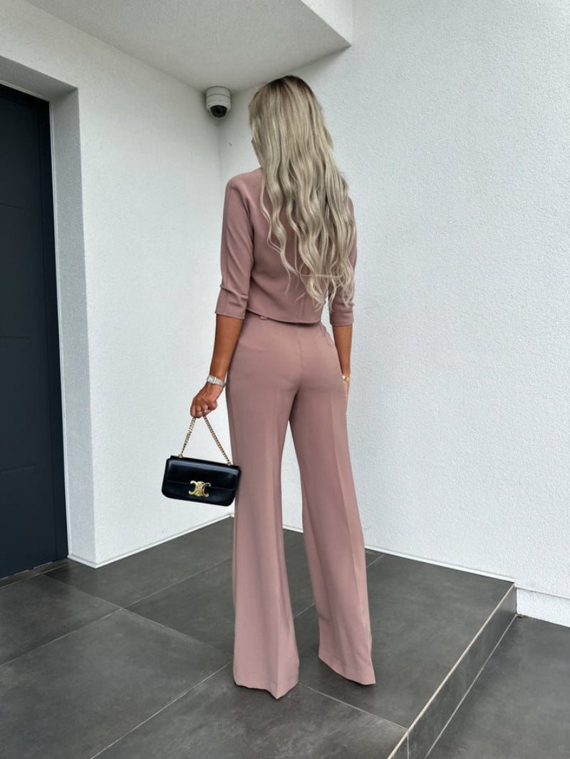 Elegantes zweiteiliges Set für Damen