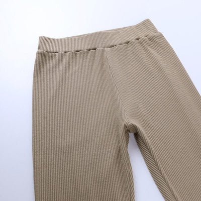Gerippte Leggings mit Absätzen
