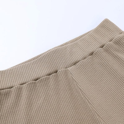 Gerippte Leggings mit Absätzen