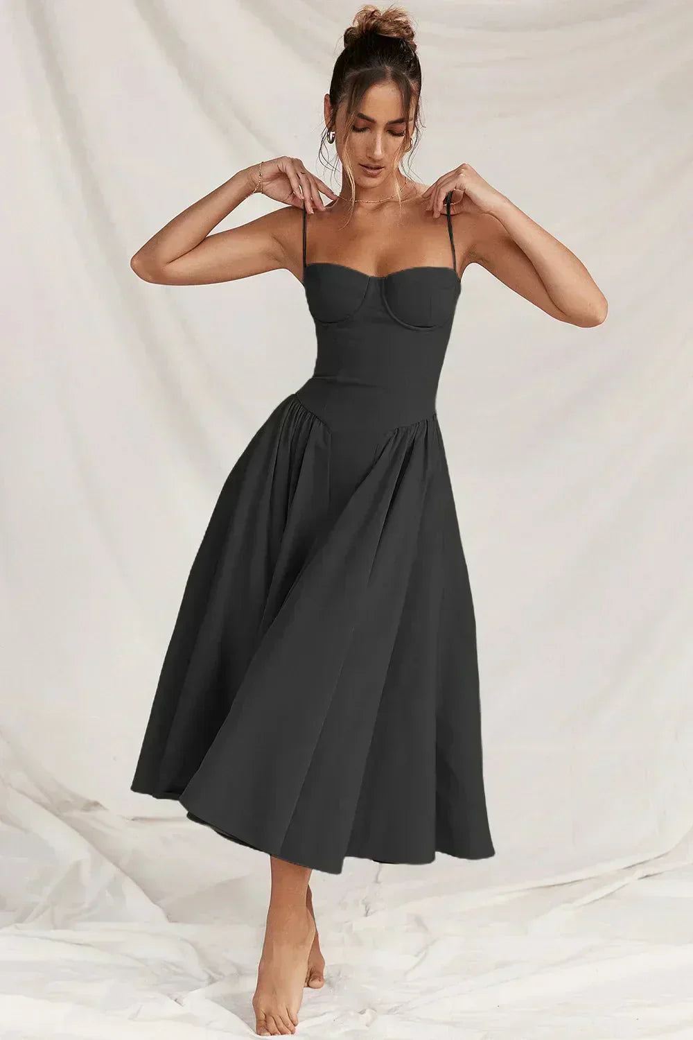 Luftiges Sommerkleid für Frauen im Corsagenstil