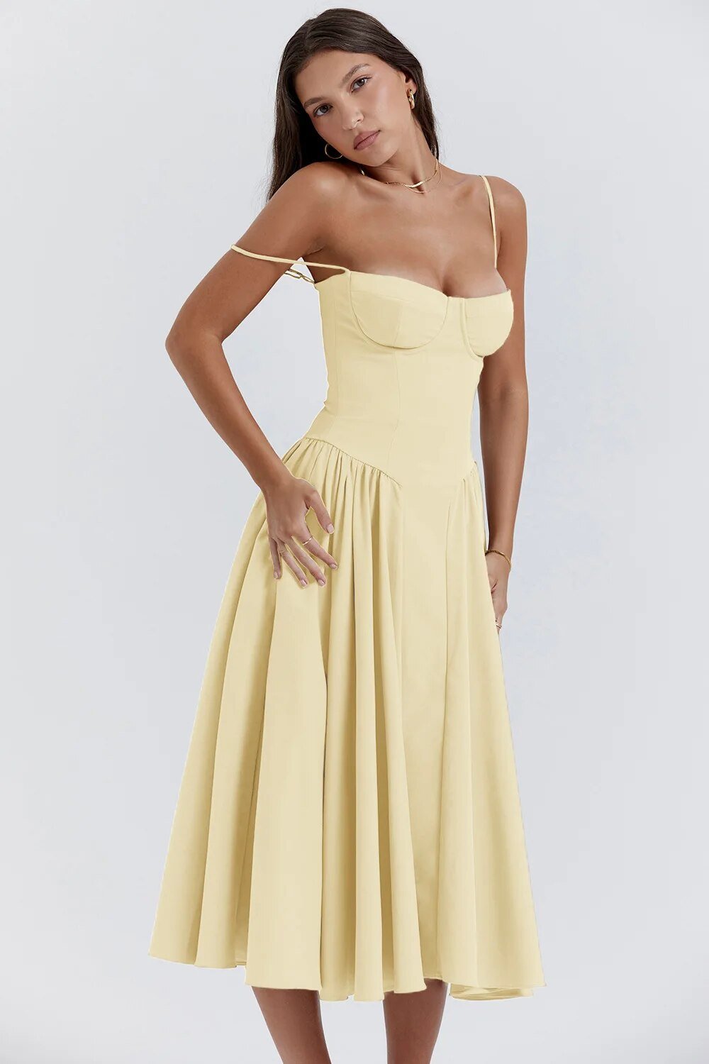 Luftiges Sommerkleid für Frauen im Corsagenstil