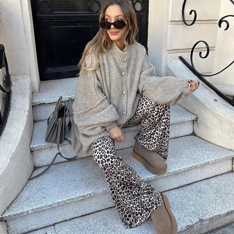 Zara - übergroße Strickjacke Frauen | Lange Strickjacke mit Knöpfen und lockerer Passform